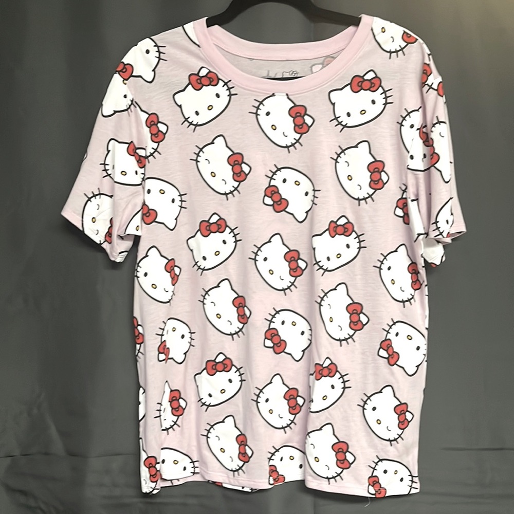 NWOT Sanrio Hello Kitty Shirt
